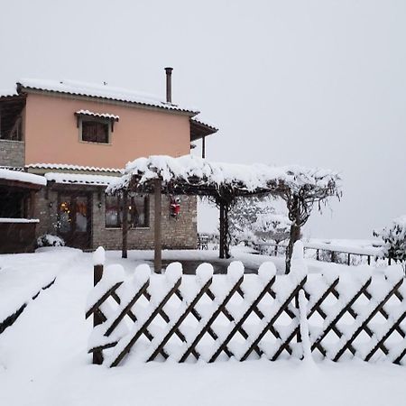 Dryades Guesthouse アノ・コラ エクステリア 写真