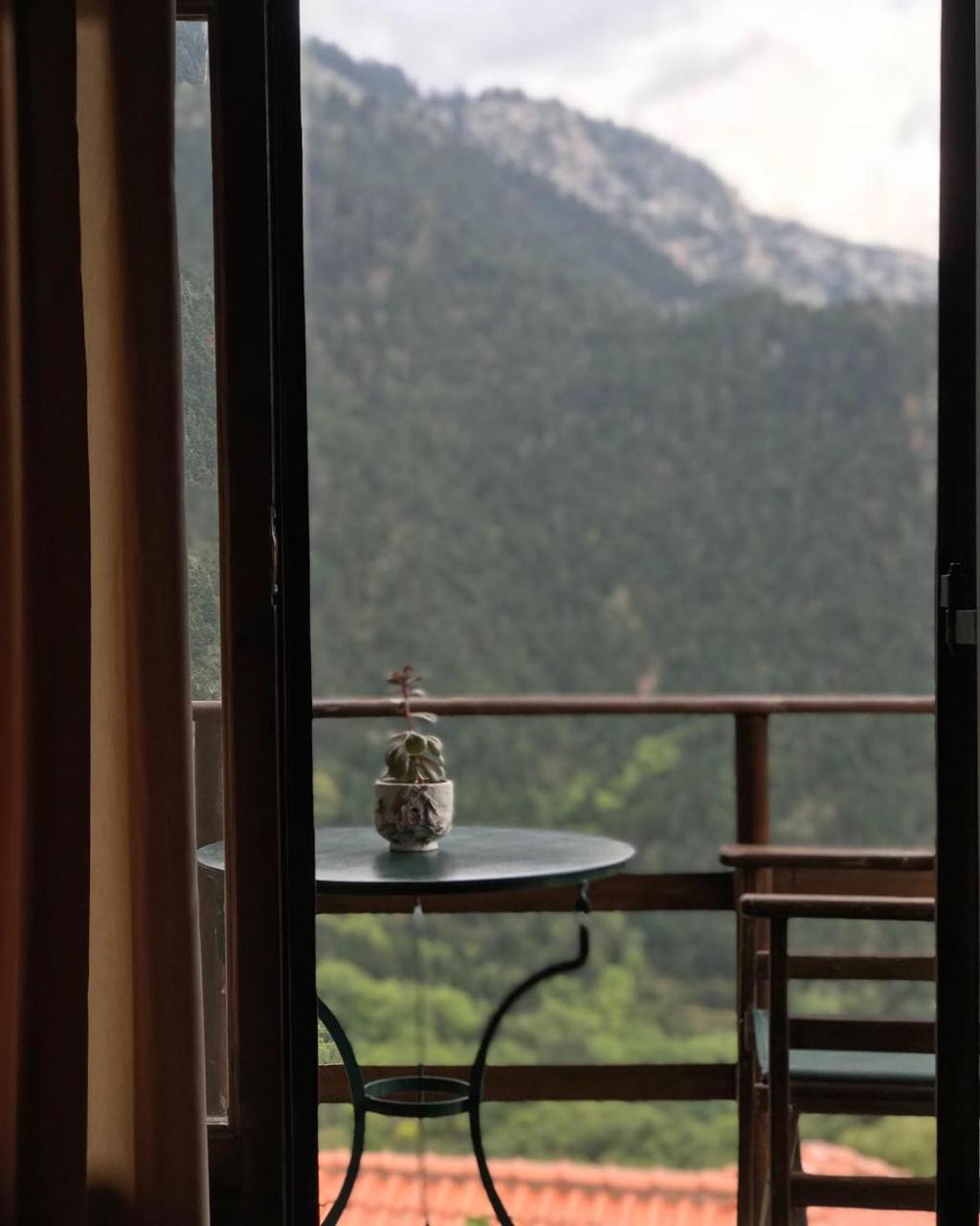 Dryades Guesthouse アノ・コラ エクステリア 写真