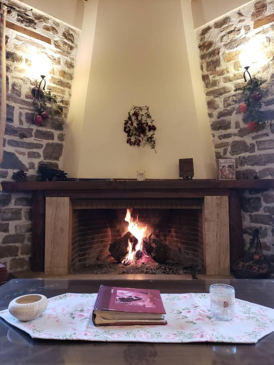 Dryades Guesthouse アノ・コラ エクステリア 写真